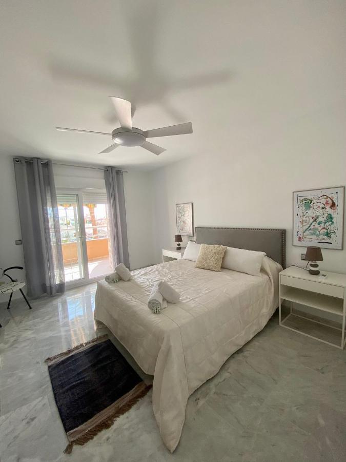 Apartment Expoholidays- Primera Linea Con Parking Incluido *