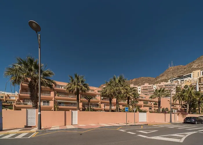 Expoholidays- Primera Linea Con Parking Incluido